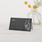 Handgezeichnete Whimsical Chalkboard-Hochzeit Platzkarte (Vorderseite)