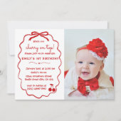 Handgezeichnete Whimsikkirsche am oberen Foto Einladung (Vorderseite)