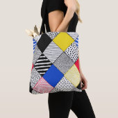 Handgezeichneter Patchwork-Hintergrund. Childisch Tasche (Von Nahem)