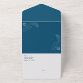 Handgezeichnetes Blumenblau in einer Einladung (Außenbereich)