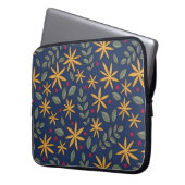 Handgezeichnetes Blumenmuster mit Blätter Laptopschutzhülle (Vorderseite Links)