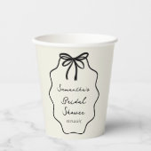 Handgezeichnetes Coquette Bow-Brautparty Pappbecher (Vorderseite)