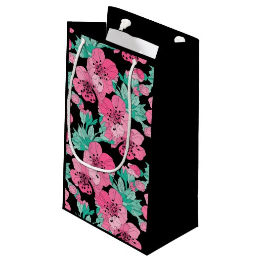 Handgezeichnetes Dekorationsmuster Cherry Blossom Kleine Geschenktüte (Rückseite Schrägansicht)