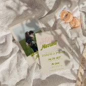 Handgezeichnetes farbiges Retro Fett Funky Wedding Einladung