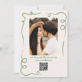 Handgezeichnetes Foto QR Code Quirky Whimsical Wed Einladung (Rückseite)