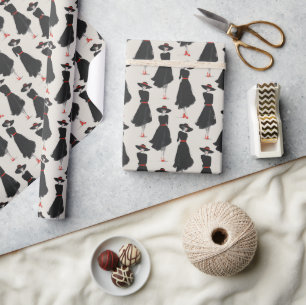 Handgezeichnetes Modepattern Kleines Schwarzes Geschenkpapier