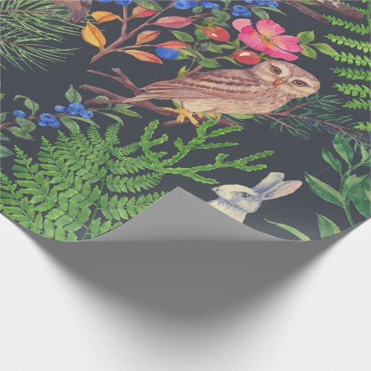 Handgezeichnetes nahtloses Muster mit Aquarellwald Geschenkpapier (Ecke)