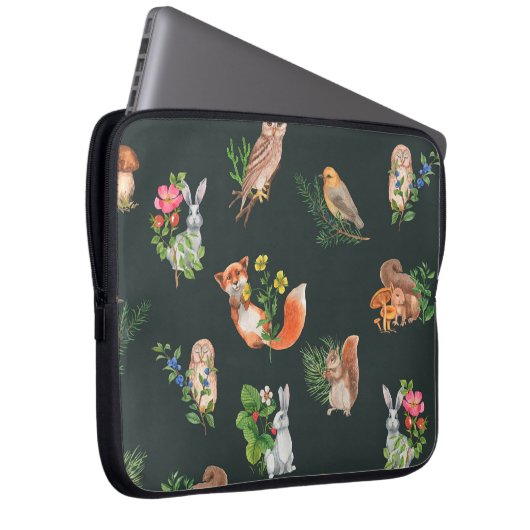 Handgezeichnetes nahtloses Muster mit Aquarellwald Laptopschutzhülle (Vorne Rechts)