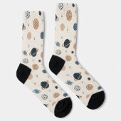 Handgezeichnetes Nahtloses Muster mit Planeten Socken (Rechts)