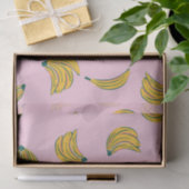 Handgezeichnetes niedliches Bananenmuster im rosa  Seidenpapier (Geschenk)