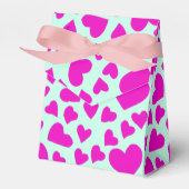 Handgezeichnetes rosafarbenes Herzvalentingeschenk Geschenkschachtel (Vorderseite)