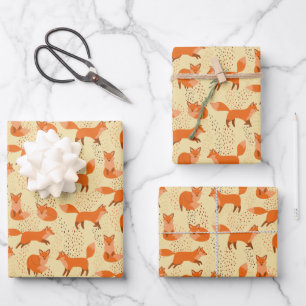 Handgezeichnetes süßes rotes Fuchs-Muster-Geschenk Geschenkpapier Set