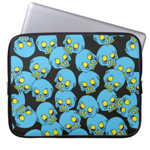 Handgezeichnetes Totenkopfmuster. Nahtloses Totenk Laptopschutzhülle
