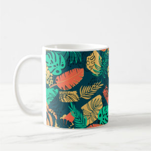 Handgezeichnetes tropisches Flachmuster. Palm-Blät Kaffeetasse