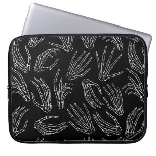 Handgezeichnetes Vintages nahtloses Muster. Knoche Laptopschutzhülle