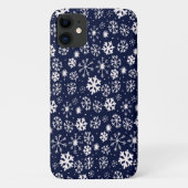 Handgezogener Schneeflocken-Blizzard mit klassisch Case-Mate iPhone Hülle (Rückseite)