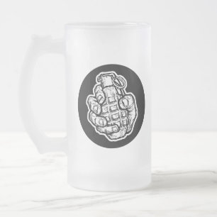 Handgranate im Comic-Stil Mattglas Bierglas
