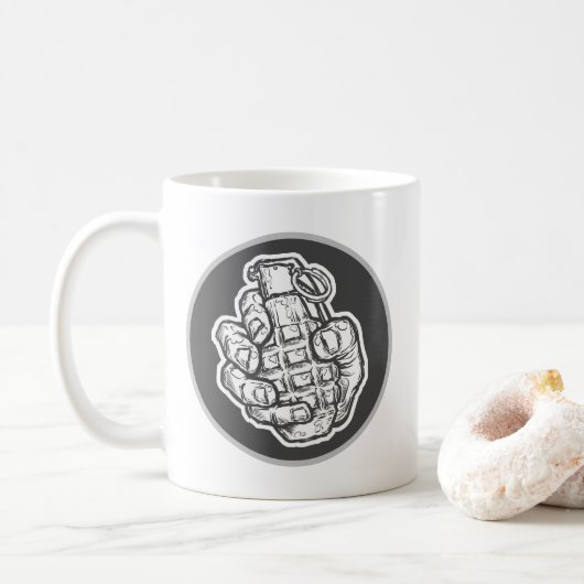 Handgranate im Stil von Comicen Kaffeetasse (Mit Donut)