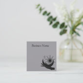 Handhaltender Mond und Sonne Quadratische Visitenkarte (Stehend Vorderseite)