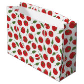 Händlerrotes Tomatenmuster Große Geschenktüte (Rückseite Schrägansicht)