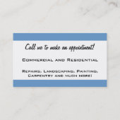 Handlicher Mann hält berufliche Geschäfts-Karten Visitenkarte (Rückseite)