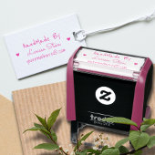Handmade by (custom text) + name, rosa feminin permastempel