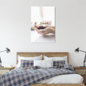 Hands Holding Seedling Growth Hope Leinwanddruck (Insitu (Schlafzimmer))