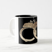 Handschellen-Kaffee-Tasse Zweifarbige Tasse (Vorderseite Links)