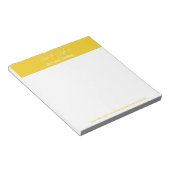 Handschrift aus dem Schreibtisch mit feinem Senfge Notizblock (angewinkelt)