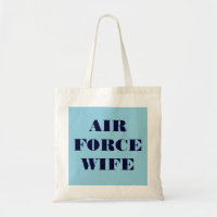 Handtaschen-Luftwaffe-Ehefrau