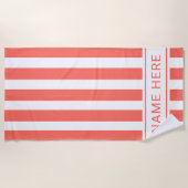 Handtuch mit eigenem Namen aus Korallenweiß (Vorderseite)