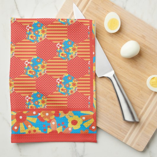 Handtuch oder Teetuch, orange, blaue Fliesen (Viertel Falte)