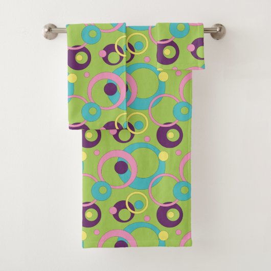 HandtuchSet von Funky Green Circles Badhandtuch Set (Insitu)