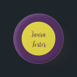 Handwriting Eleganter Name Indigo & Gelb Farbe Button<br><div class="desc">Ein attraktives,  auffälliges und dennoch äußerst einfaches Design. Ich bin sicher,  dass genau das das ist,  wonach du suchst.</div>