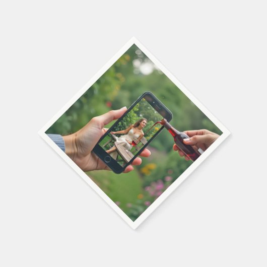 Handy-Frau mit Wein Serviette (Ecke)