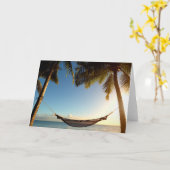Hängematte zwischen Palmen auf tropischem Strand Karte (Gelbe Blume)