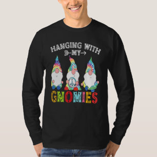 Hängend mit Gnomies Gnom Weihnachten Tie Dye T-Shirt