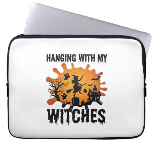Hängende Hexen Halloween Hexenbesen Spukhaus Laptopschutzhülle