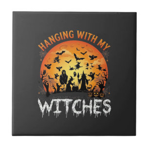 Hängende Hexen Halloween Mond Fledermäuse Kürbisse Fliese
