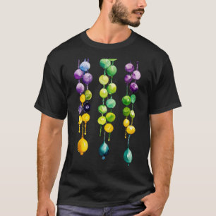 Hängende Mardi Gras-Perlen in Gold Grün und Lila T-Shirt