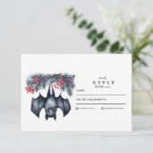 Hanging Bat Gothic Winter Wedding RSVP Karte (Stehend Vorderseite)