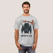 Hanging Bat T-Shirt (Vorne ganz)