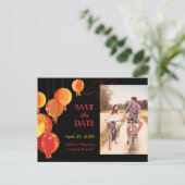 Hanging Lanterns Wedding Foto Save the Date Ankündigungspostkarte (Stehend Vorderseite)