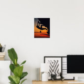 Hanging Rock Climber bei Sonnenaufgang Poster (Heimbüro)