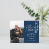 Hanging Snowflakes Foto Save the Date (Marine) Ankündigungspostkarte (Stehend Vorderseite)