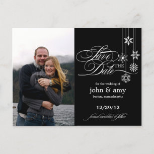 Hanging Snowflakes Foto Save the Date (schwarz) Ankündigungspostkarte