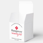 Hangover Erholung Kit Personalisiert Wedding Squar Geschenkschachtel (Geöffnet)