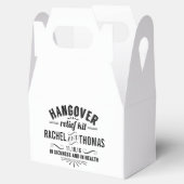 Hangover Relief Kit | Vintage Hochzeit Geschenkschachtel (Geöffnet)