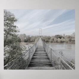 Hängte Brücke über den Fluss Poster