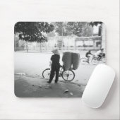 Hanoi Vietnam, Bicyle Delivery Woman (NR) Mousepad (Mit Mouse)